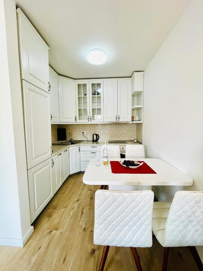 4 Llullat - City Center Apartment Priština Exteriér fotografie
